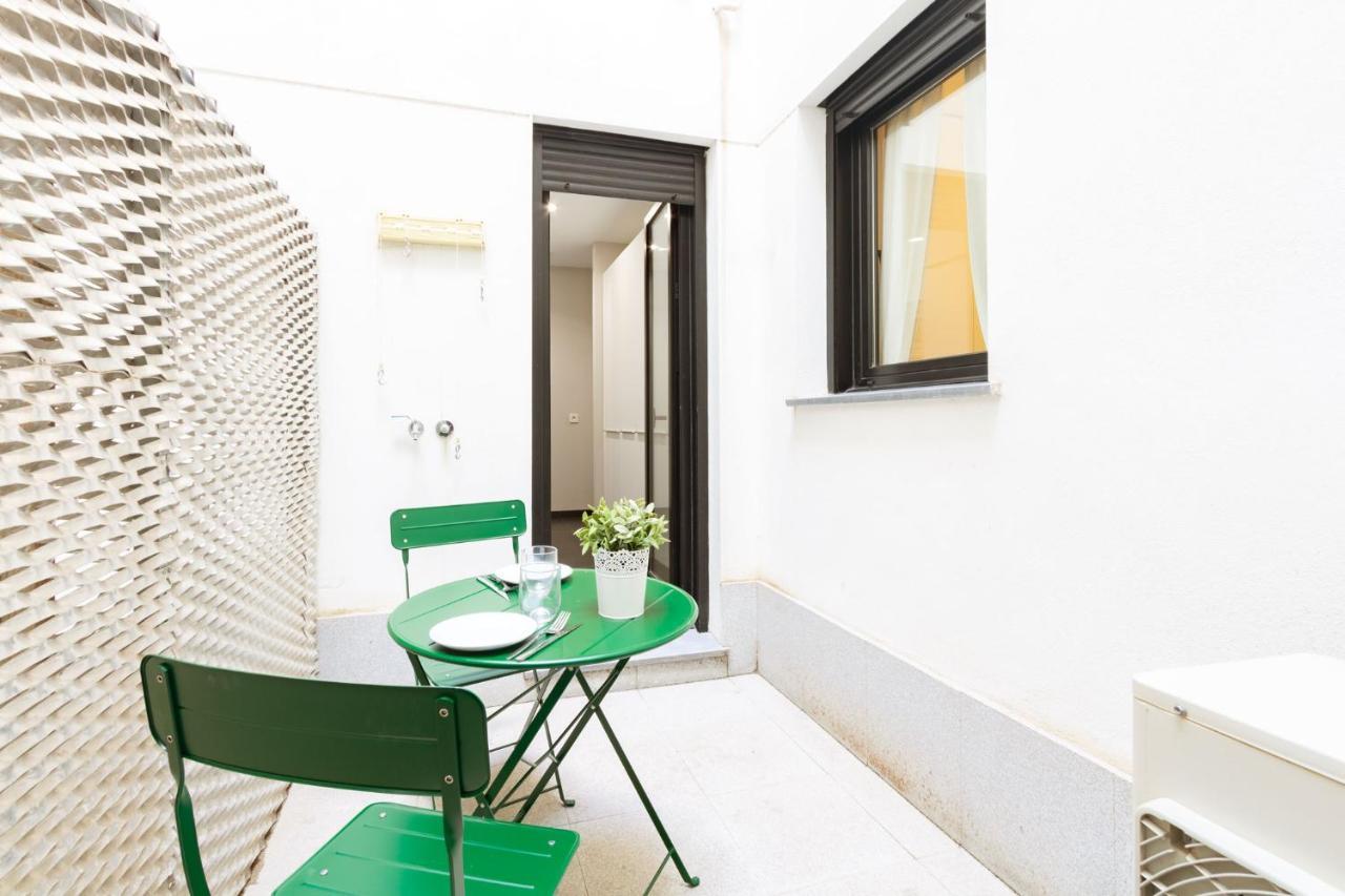 Angeles Santa Cruz Deluxe By Valcambre Apartment Sevilla Bagian luar foto