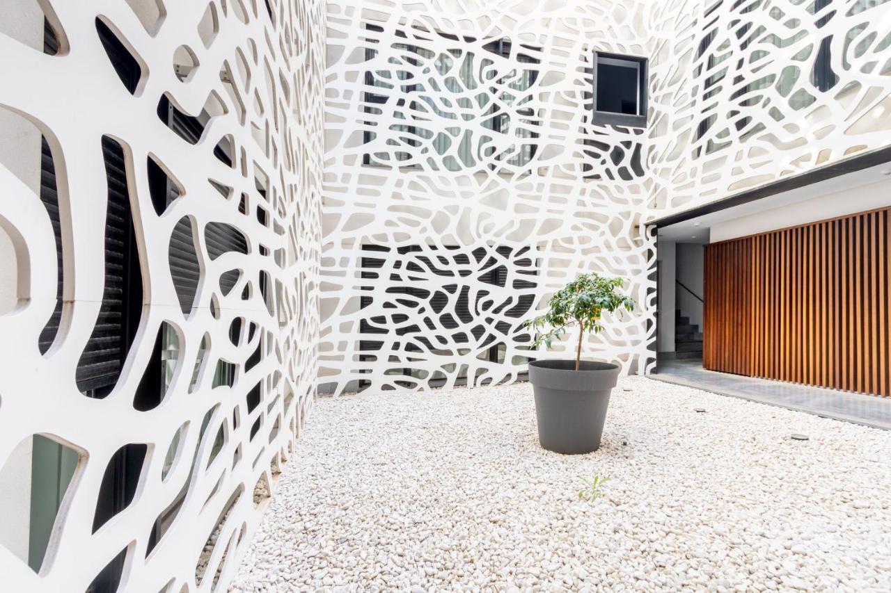 Angeles Santa Cruz Deluxe By Valcambre Apartment Sevilla Bagian luar foto